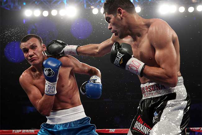 Gilberto Ramirez vs Maxim Vlasov