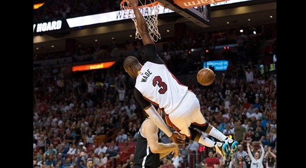 160329012000 dwyane wade nba brooklyn nets at miami heat.1000x563 1