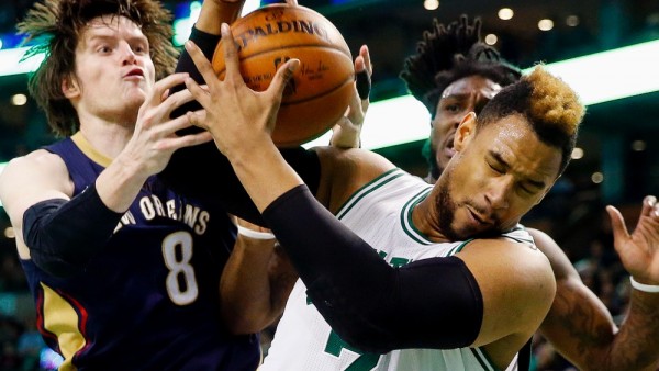 160406215901 luke babbitt jared sullinger nba new orleans pelicans at boston celtics.1000x563