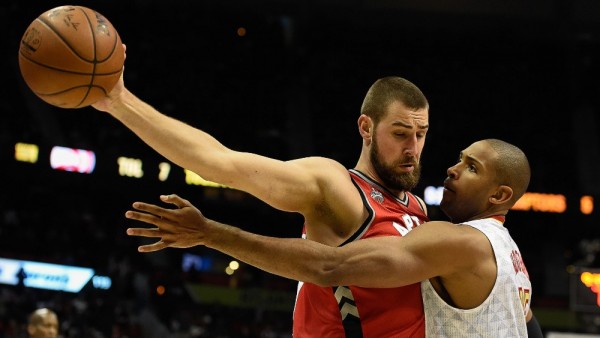 160407205306 jonas valanciunas al horford nba toronto raptors at atlanta hawks.1000x563 1