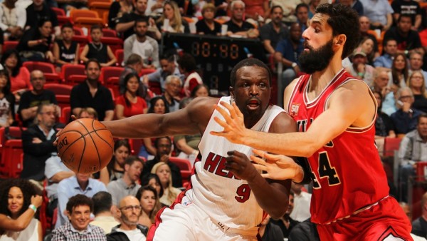 160407205414 luol deng chicago bulls v miami heat.1000x563