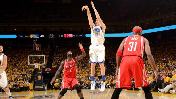 160416175048 klay thompson houston rockets v golden state warriors game one.1000x563