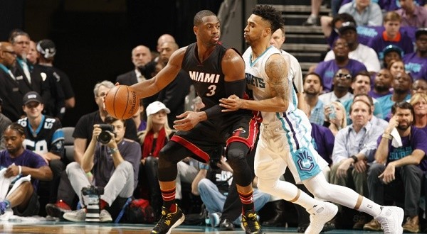 160429234619 dwyane wade courtney lee miami heat v charlotte hornets game six.1000x563