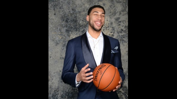 160517225358 denzel valentine 2016 nba draft lottery.1000x563