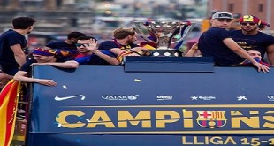 FCBarcelonaLaLigaTrophyCelebrationParadeVeGnJ50mnFXl