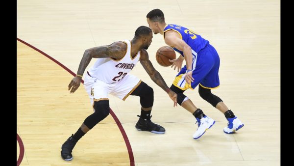 160619195338 lebron james stephen curry nba finals golden state warriors at cleveland cavaliers.1000x563