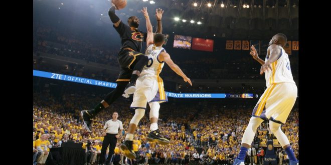 160619202330 lebron james stephen curry 2016 nba finals game seven.1000x563 1