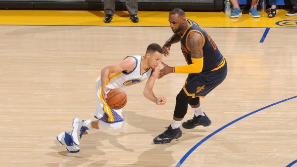 160620194001 stephen curry lebron james 2016 nba finals game two.1000x563