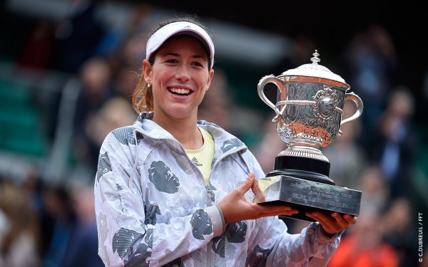 f DM 0406 01 MUGURUZA TROPHEE