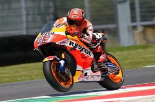 honda s marc marquez gets on the gas during practice at the 2016 italy motogp
