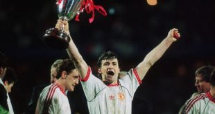 manchester united mark hughes barcelona european cup winners cup 3182957