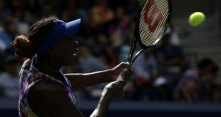Venus Williams upsets Svetlana Kuznetsova at Miami Open