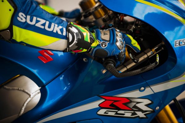 andrea iannone.gallery full top fullscreen