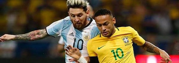 1539676722 Messi Neymar AP